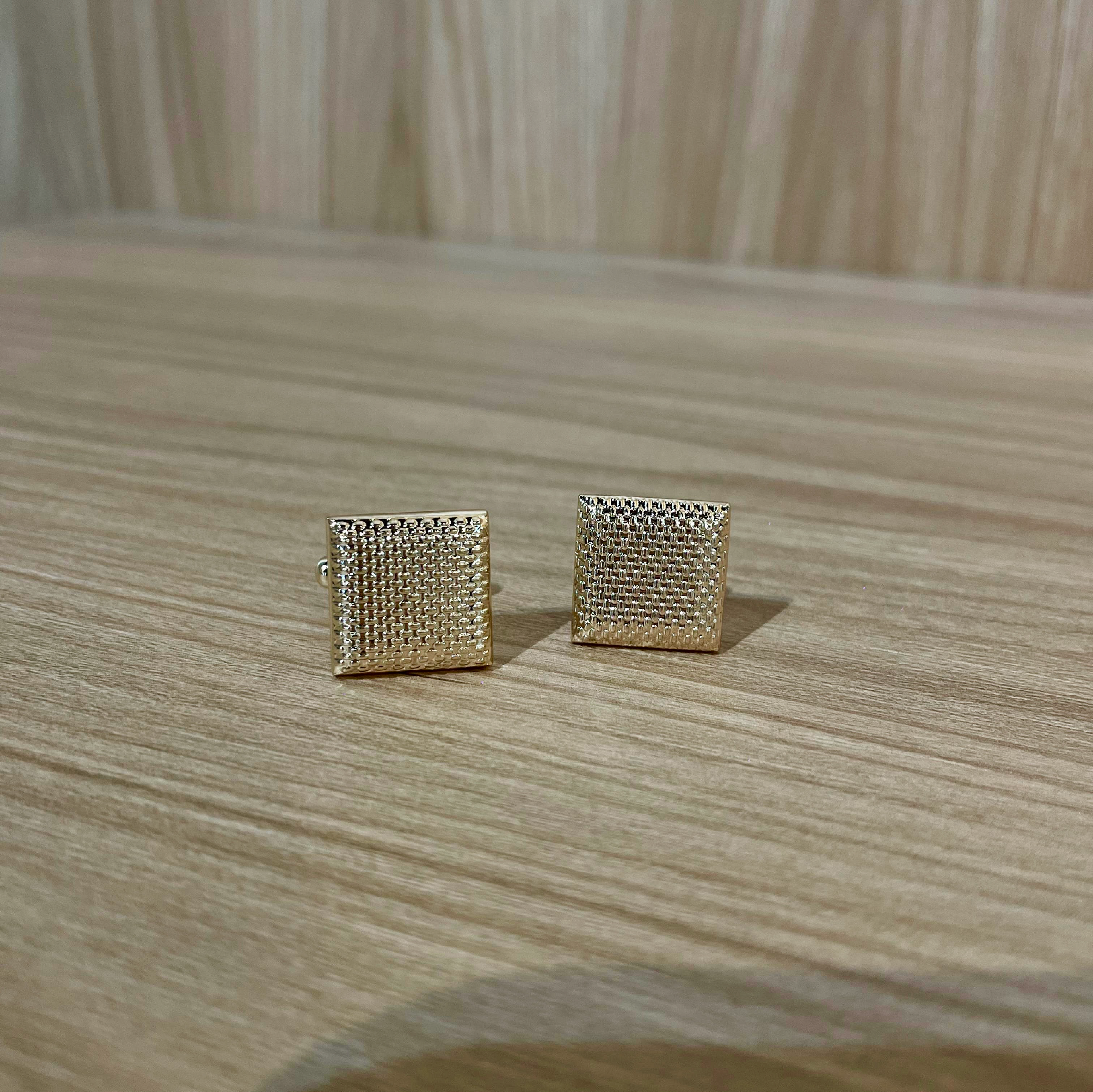 Cufflinks